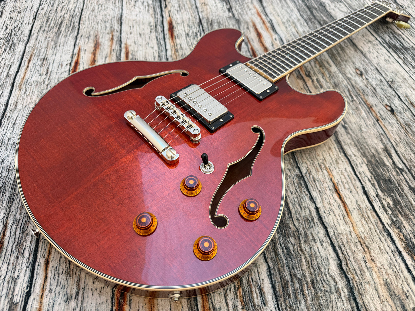 Eastman T185MX Classic with case & COA "B" Stock RRP £2,299