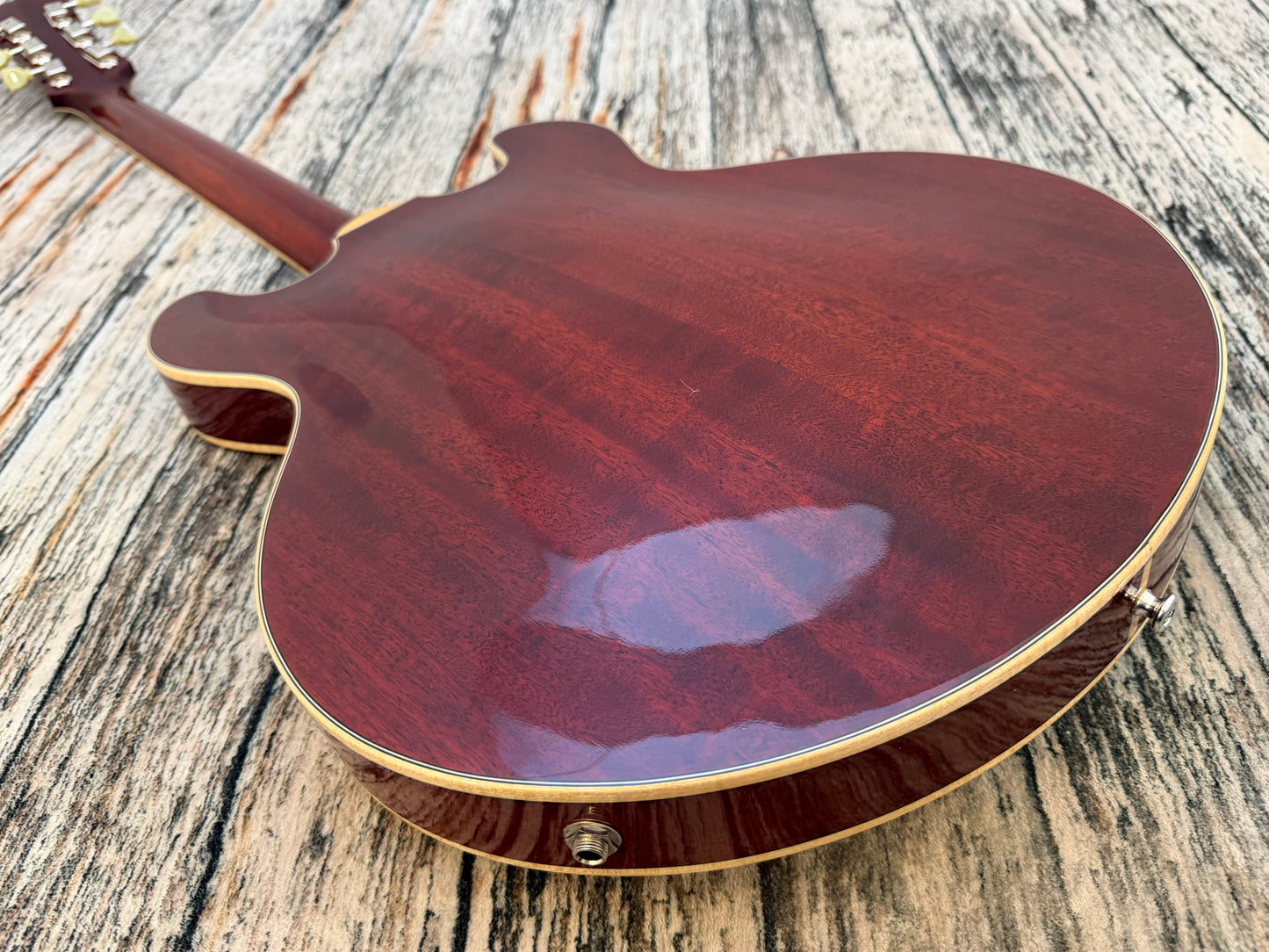 Eastman T185MX Classic with case & COA "B" Stock RRP £2,299