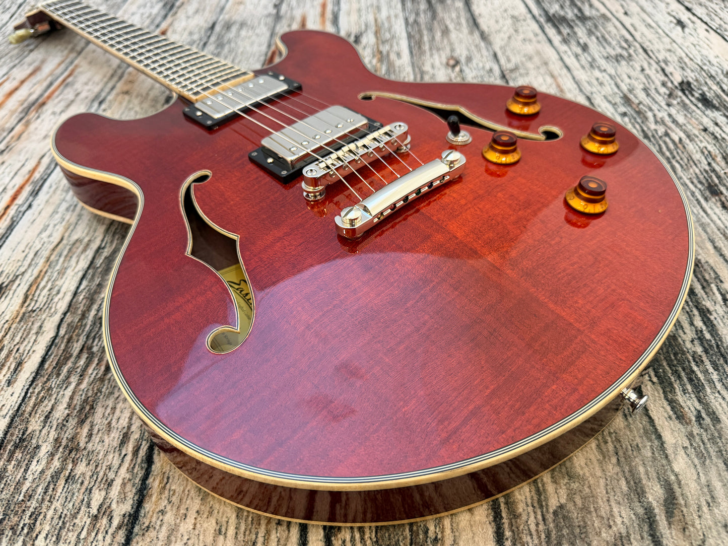 Eastman T185MX Classic with case & COA "B" Stock RRP £2,299