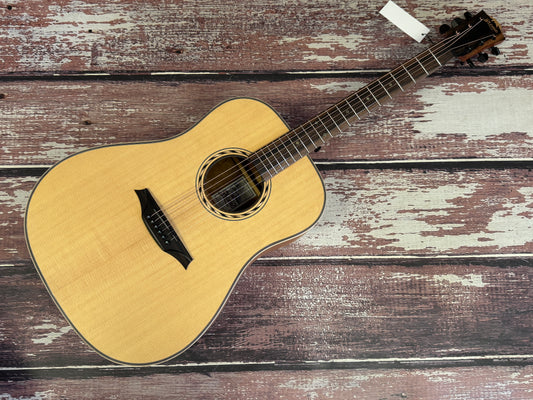 Bromo BAT1 Solid Spruce top acoustic