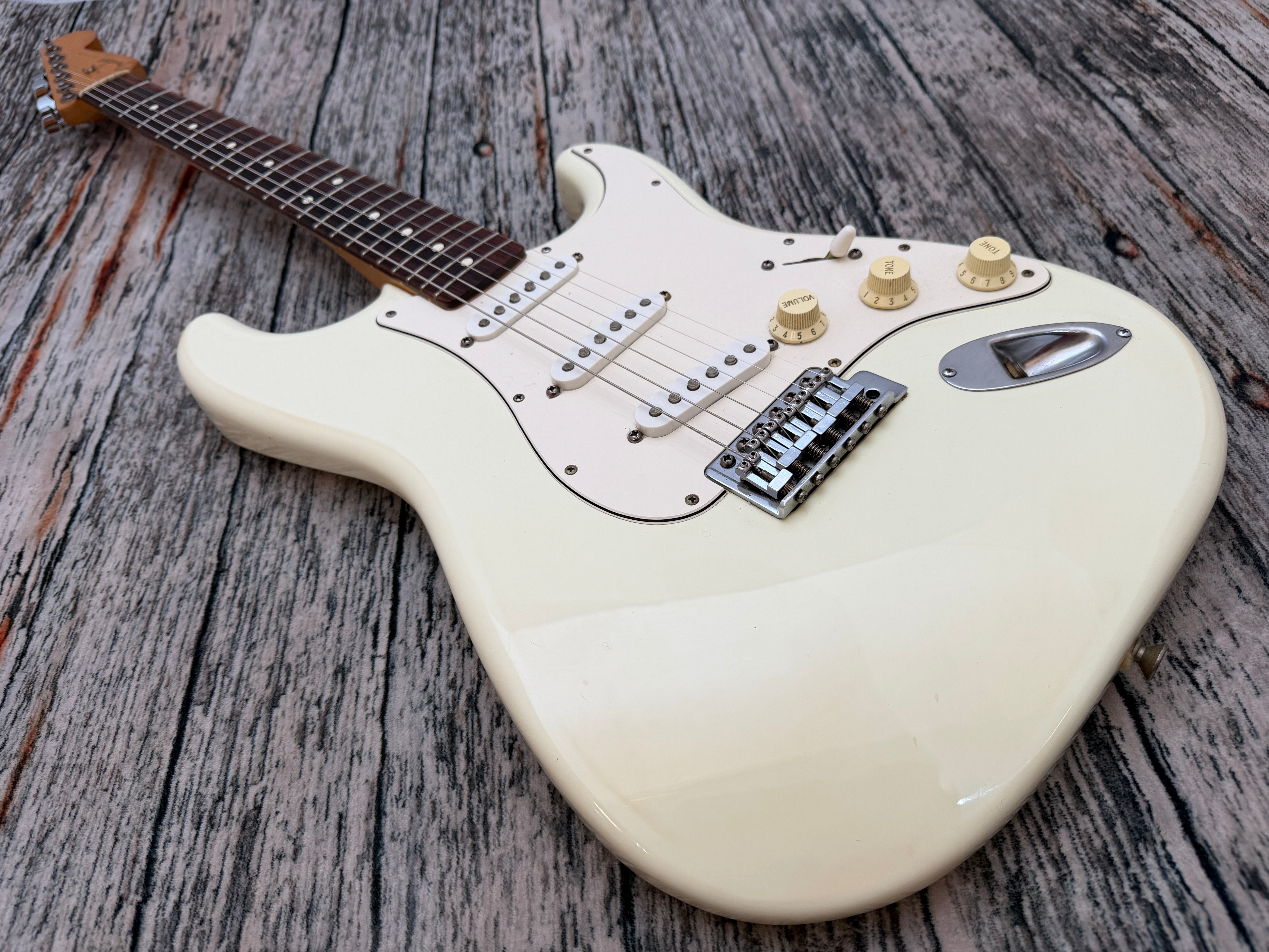 Fender & Squier Waynes World 1 & 2 Stratocaster – Badlands Guitars