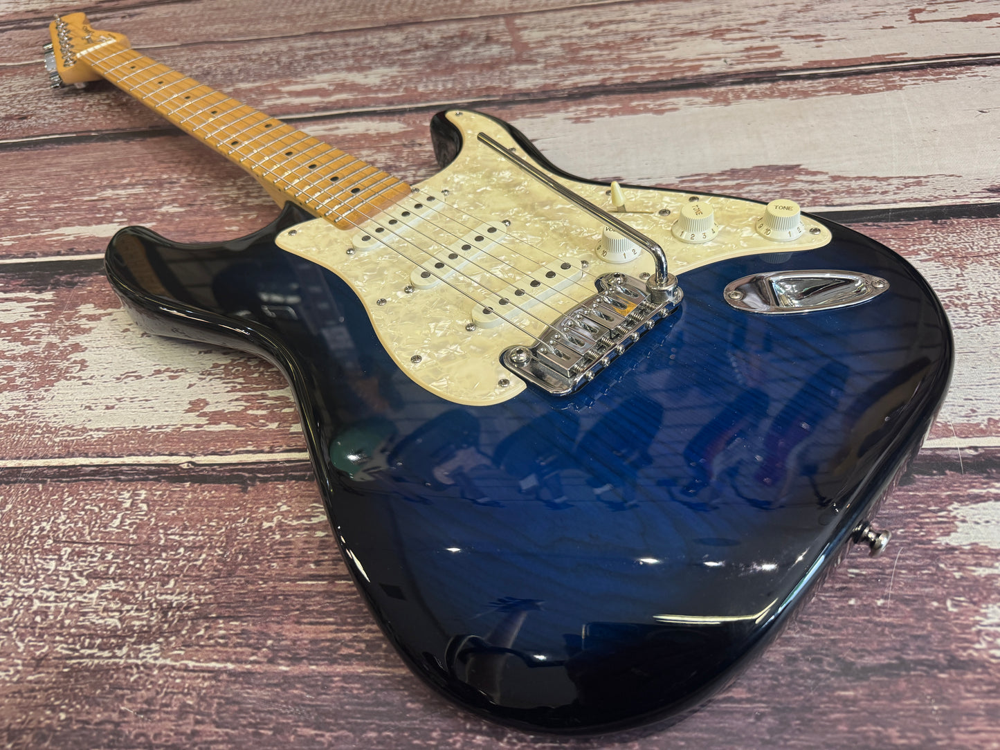 G&L Tribute Legacy Blue Burst 2009