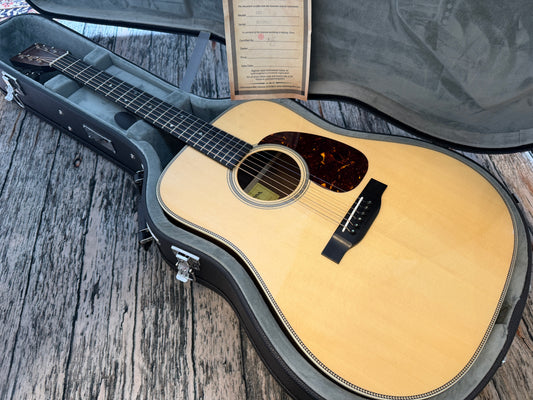 Eastman E8D All solid Dreadnought - 100% mint!
