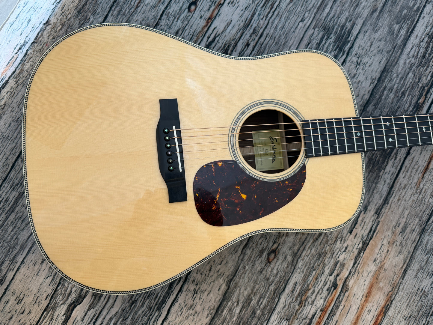 Eastman E8D All solid Dreadnought - 100% mint!