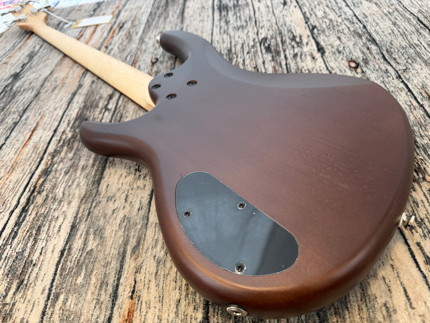 Cort Action PJ Bass Walnut