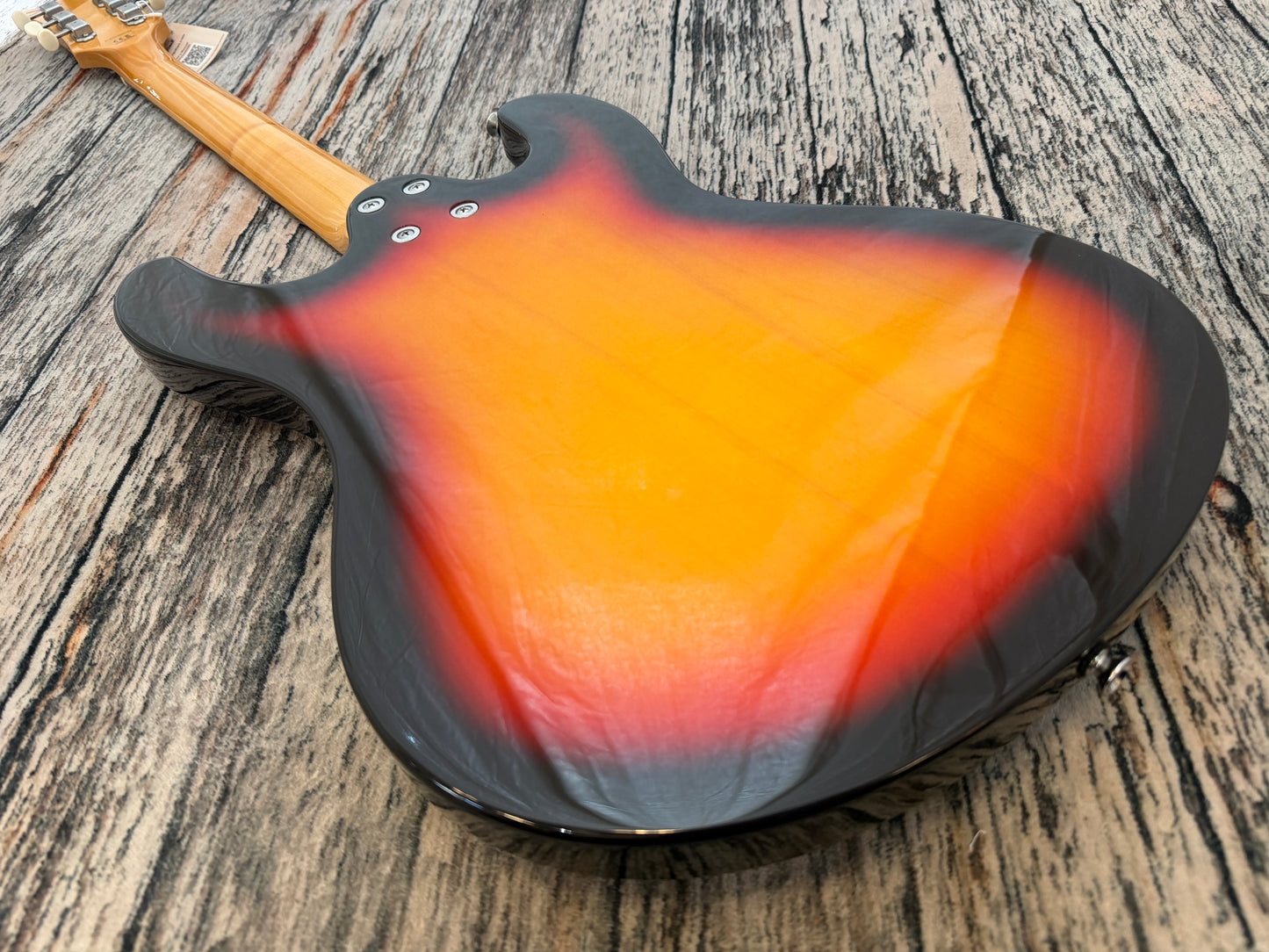 Aria DM-206 Sunburst