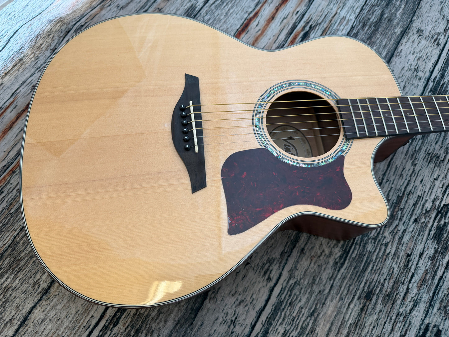 Vintage VGA990 Natural Electro Acoustic
