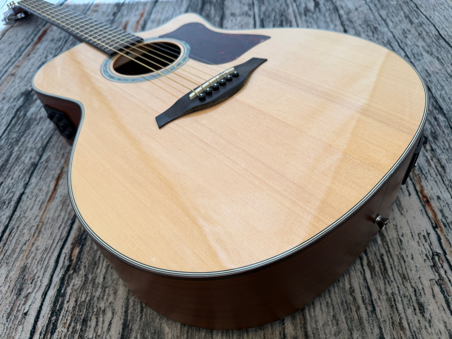 Vintage VGA990 Natural Electro Acoustic