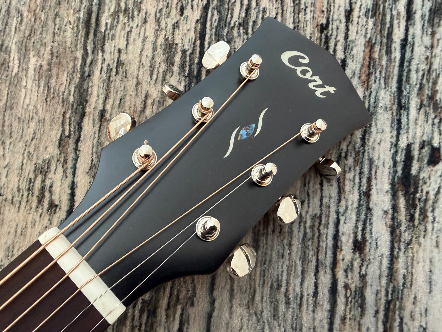 Cort Core MC Ovankol All Solid electro acoustic - Fishman