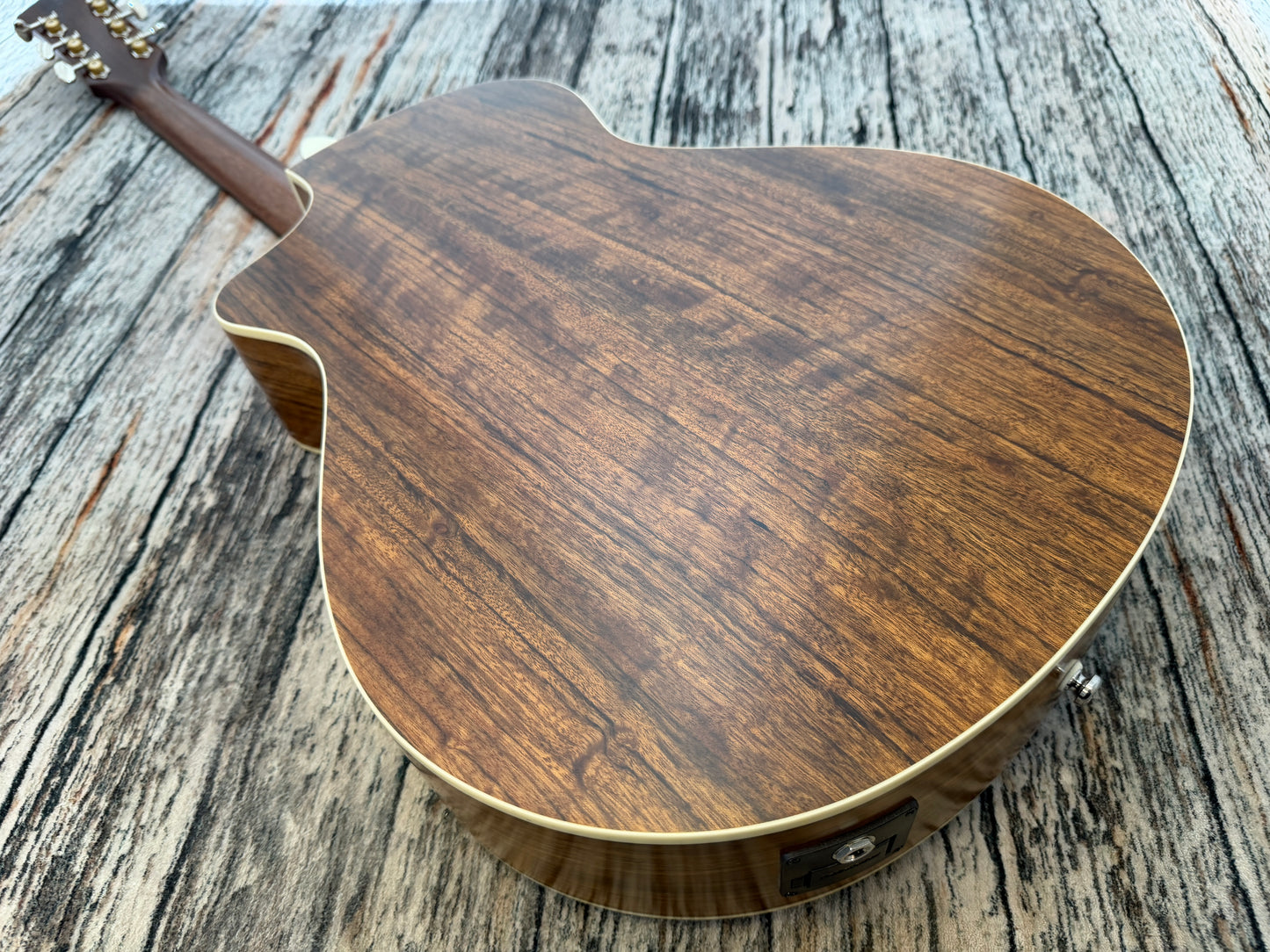 Cort Core MC Ovankol All Solid electro acoustic - Fishman
