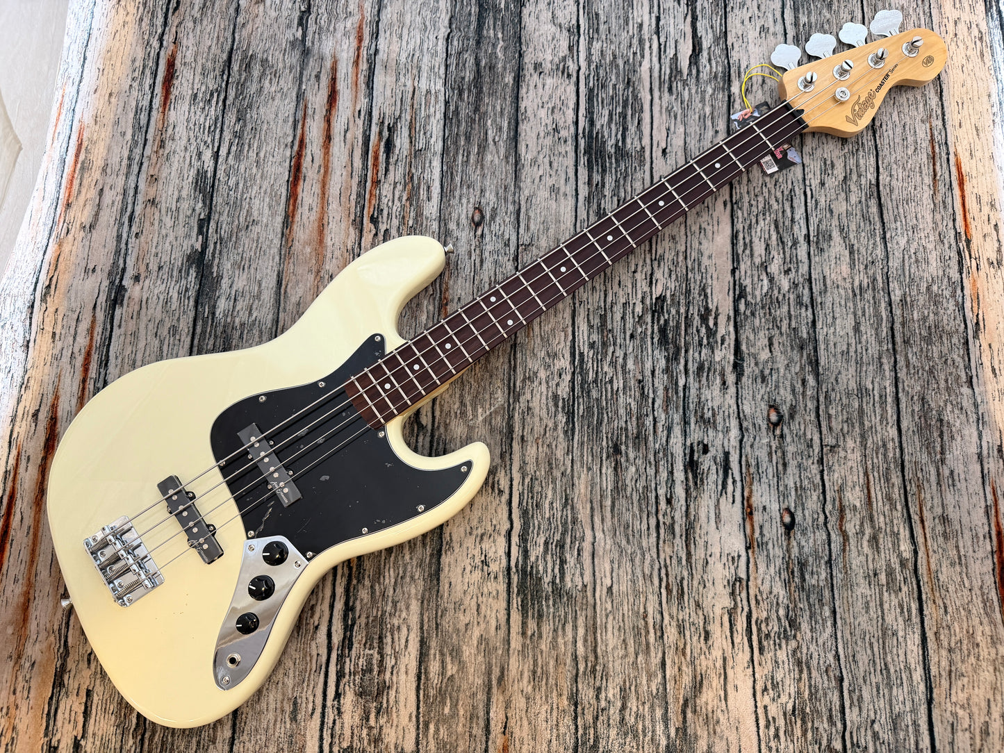 Vintage Coaster Bass V49 Jazz-bass - Vintage White