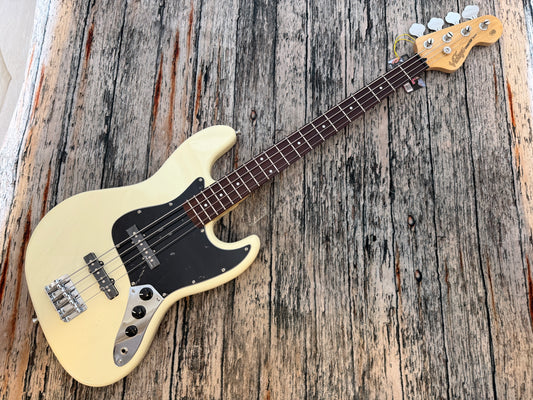 Vintage Coaster Bass V49 Jazz-bass - Vintage White