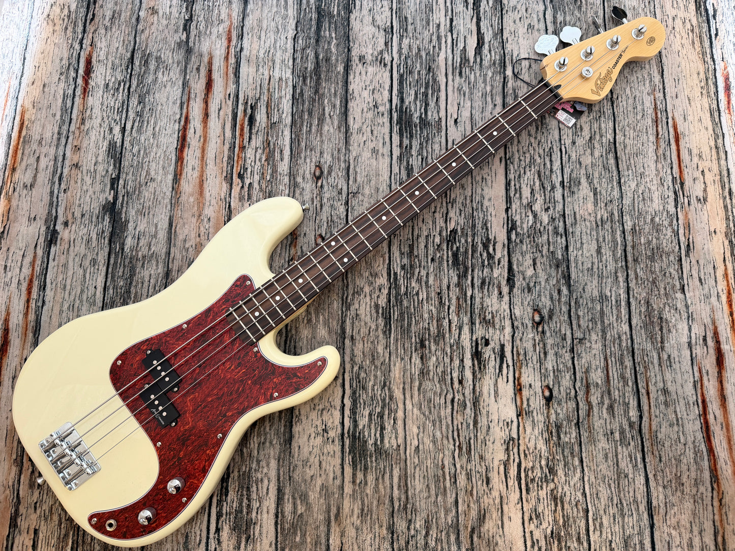 Vintage Coaster V40 Bass P-Bass - Vintage White