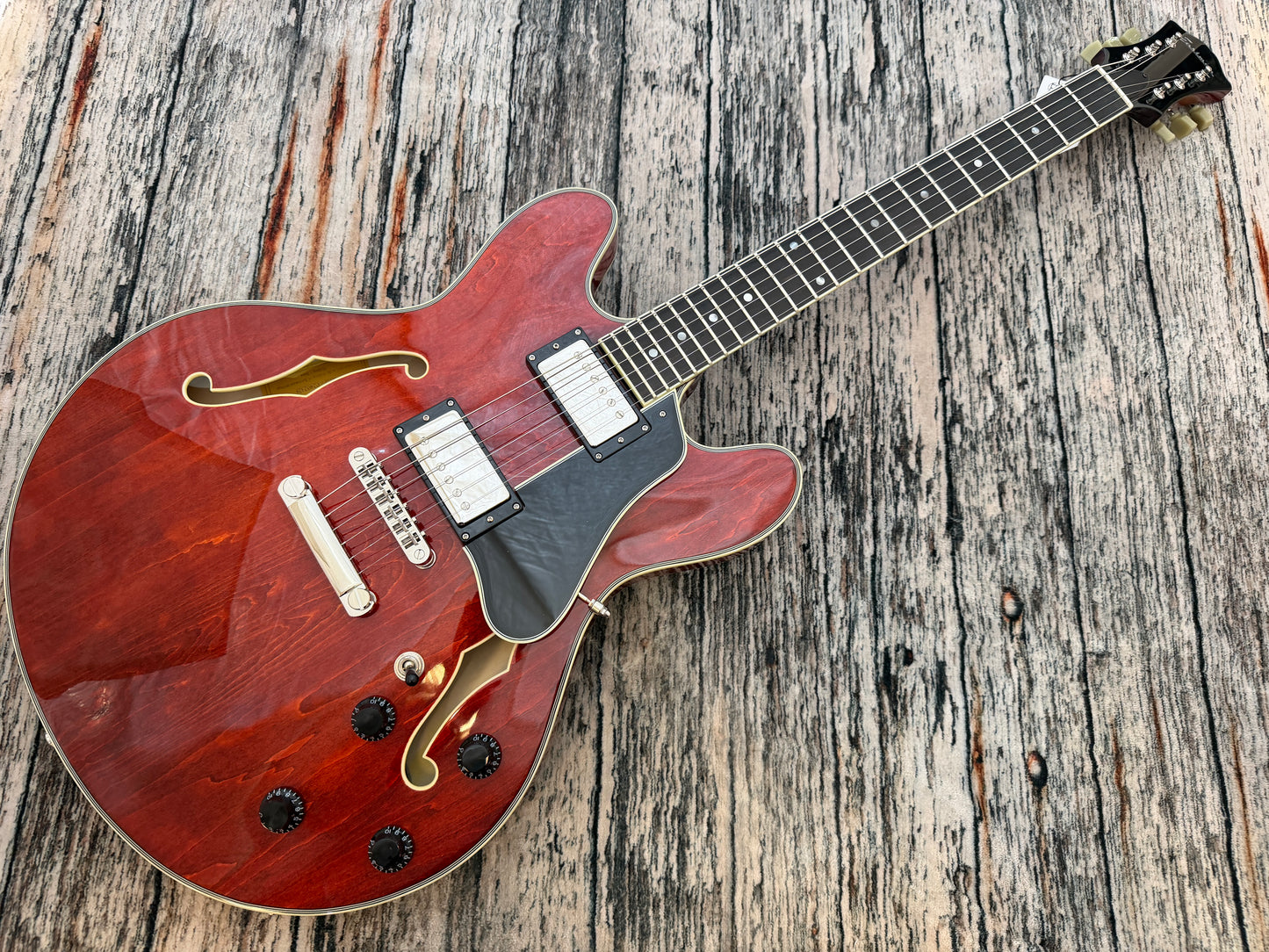 Eastman T386 Classic with Hard Case - "B" Stock