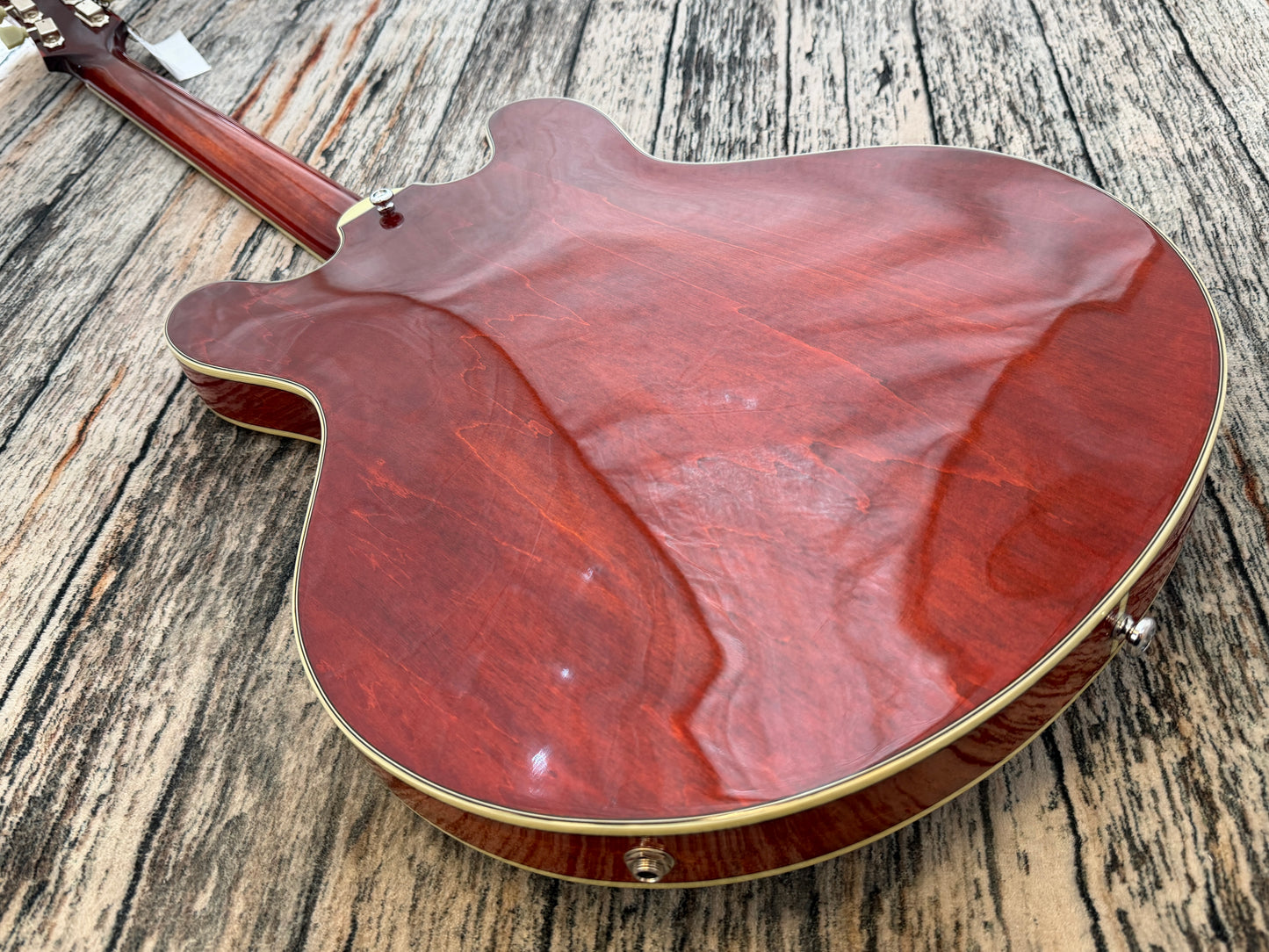 Eastman T386 Classic with Hard Case - "B" Stock