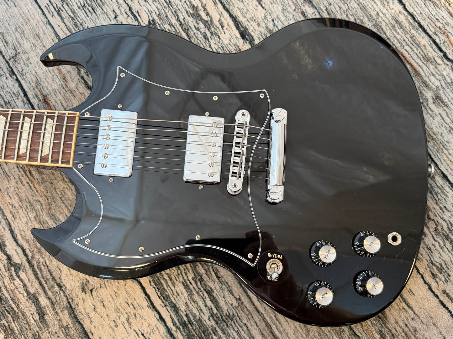 Gibson SG Standard - Ebony - Left Hand 2020 model