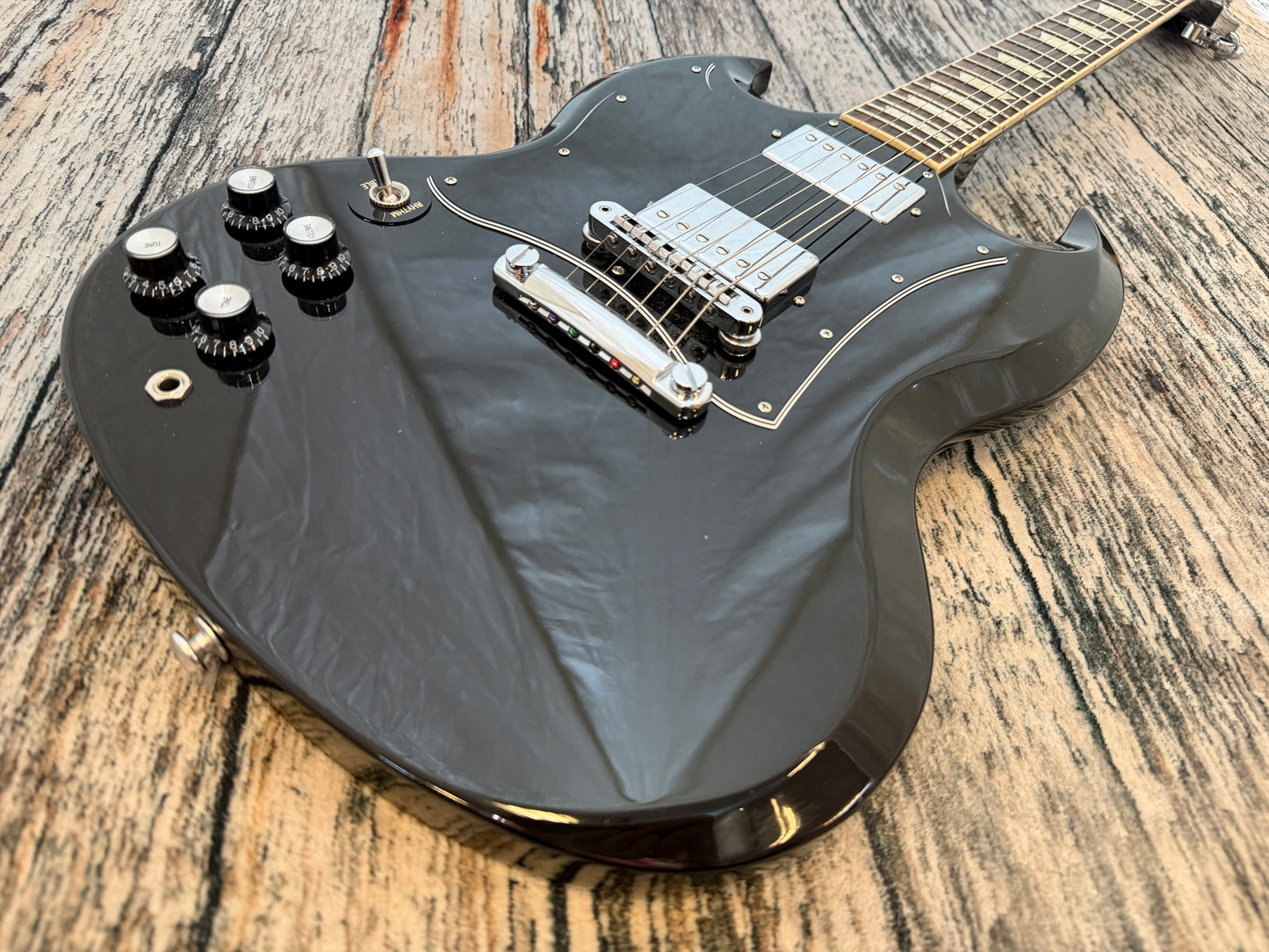 Gibson SG Standard - Ebony - Left Hand 2020 model