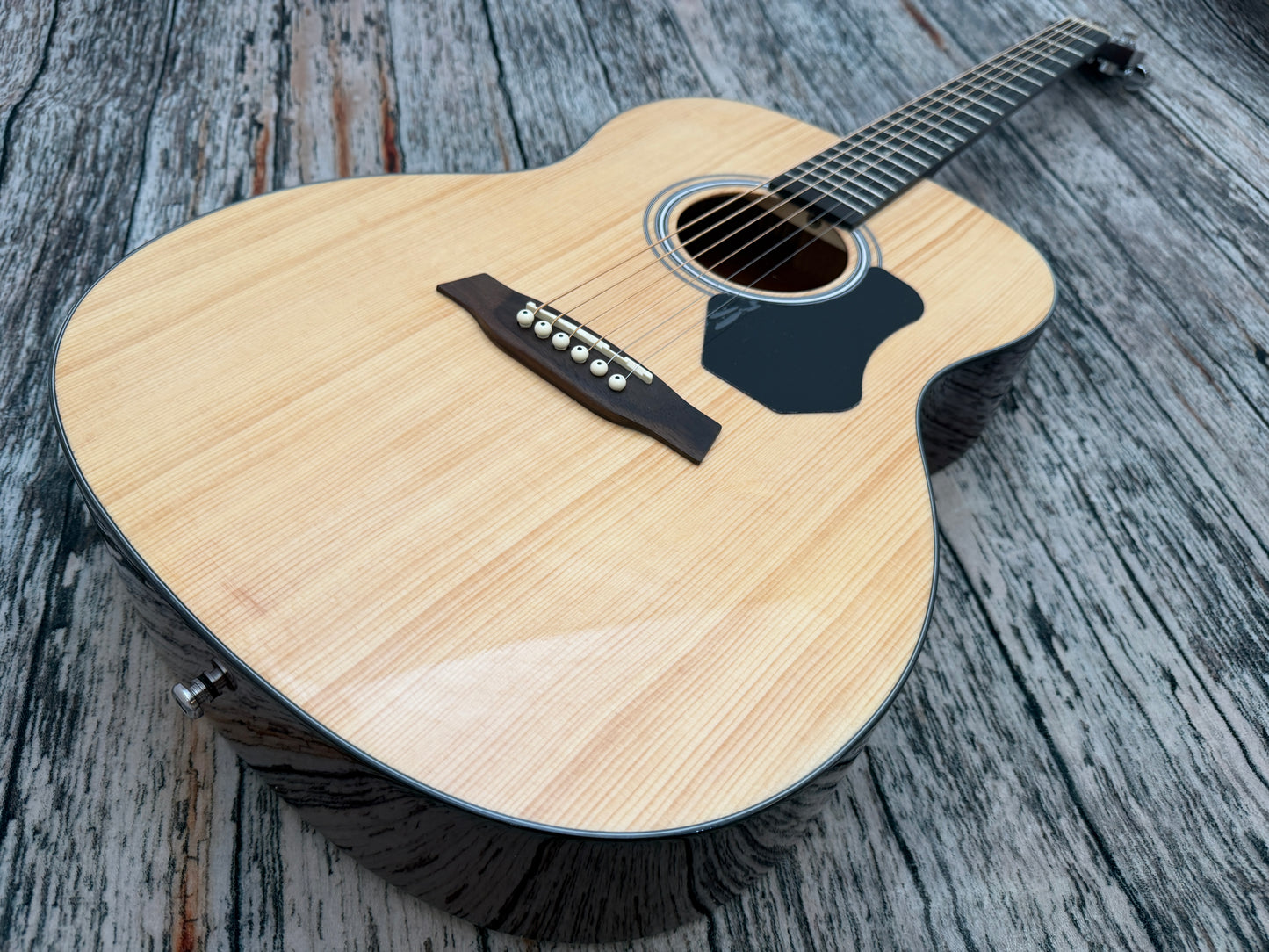 Walden O450 Solid Spruce Top Orchestra Acoustic - Gloss Natural