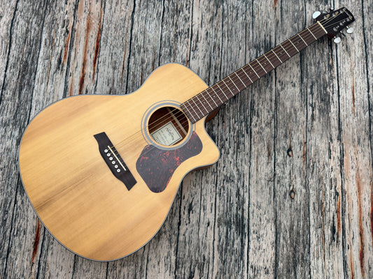 Walden G570CE - Solid Cedar Top Grand Auditorium Electro