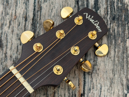 Walden G633CE - Solid Cedar Top Grand Auditorium Electro - Satin Natural