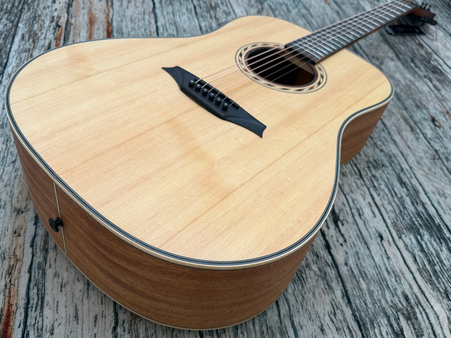 Bromo BAT1 Solid spruce top acoustic dreadnought.