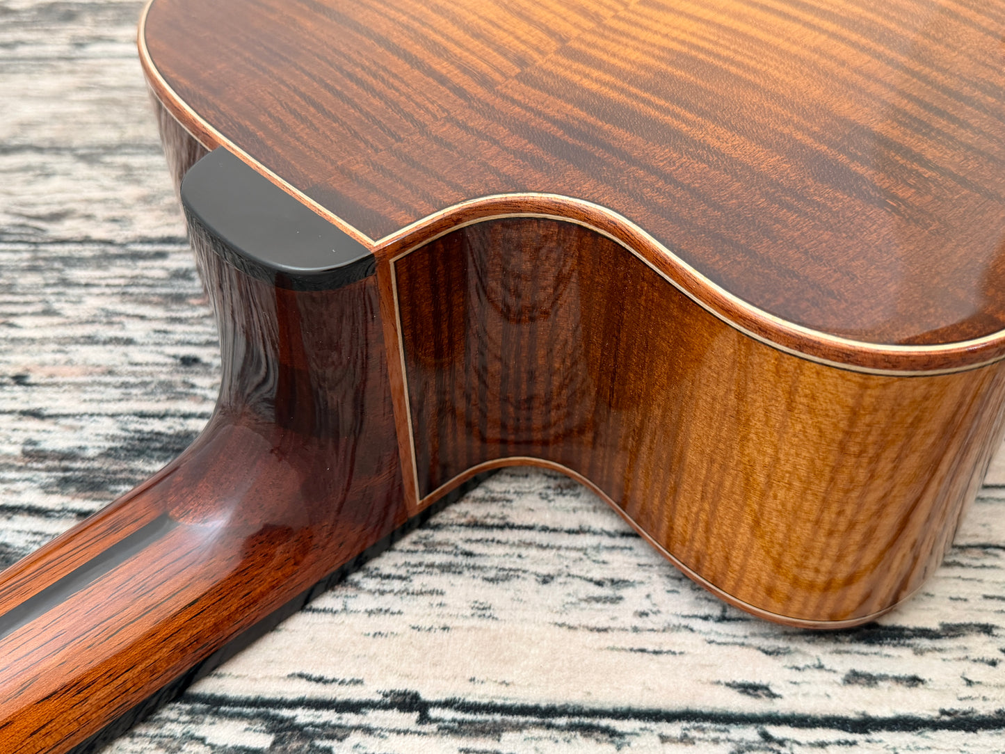Eastman Cabaret JB Electro Classical - John Buscarino Signature.