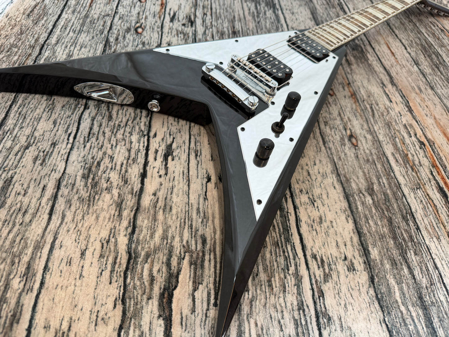 Jackson Black Mirror V, Scott Ian signature