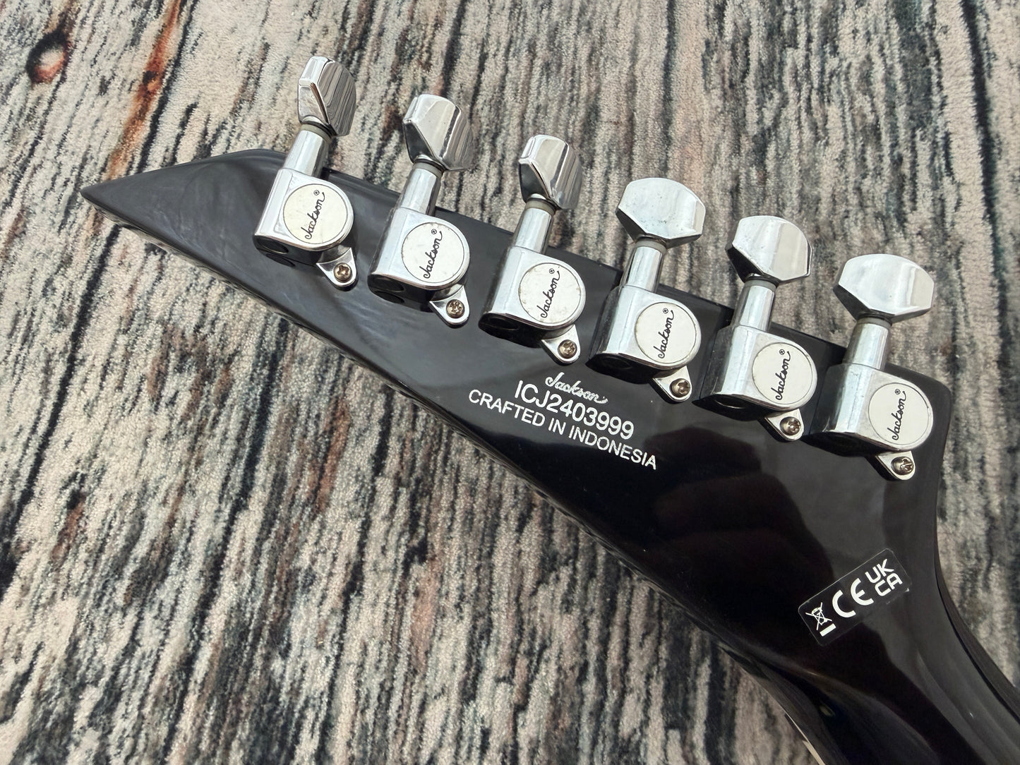 Jackson Black Mirror V, Scott Ian signature