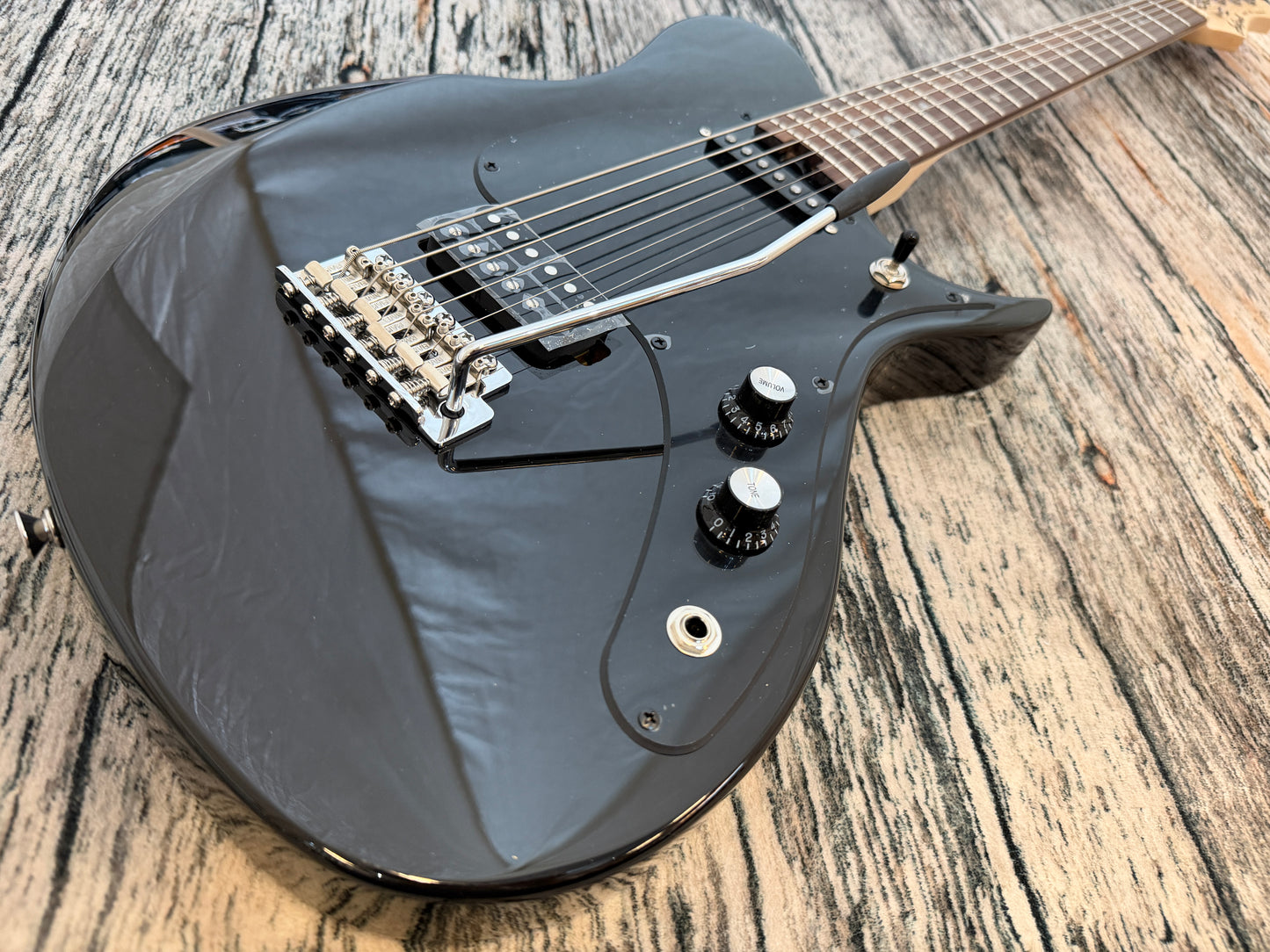 Aria J-B'tone Baritone Black
