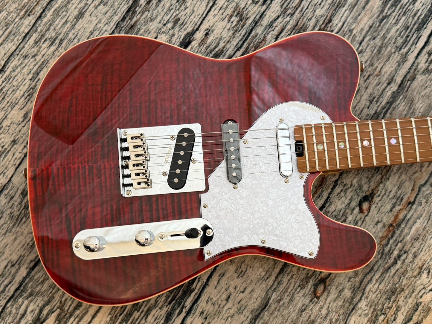 Aria Pro II 515 Nashville - Ruby Red - B-Stock