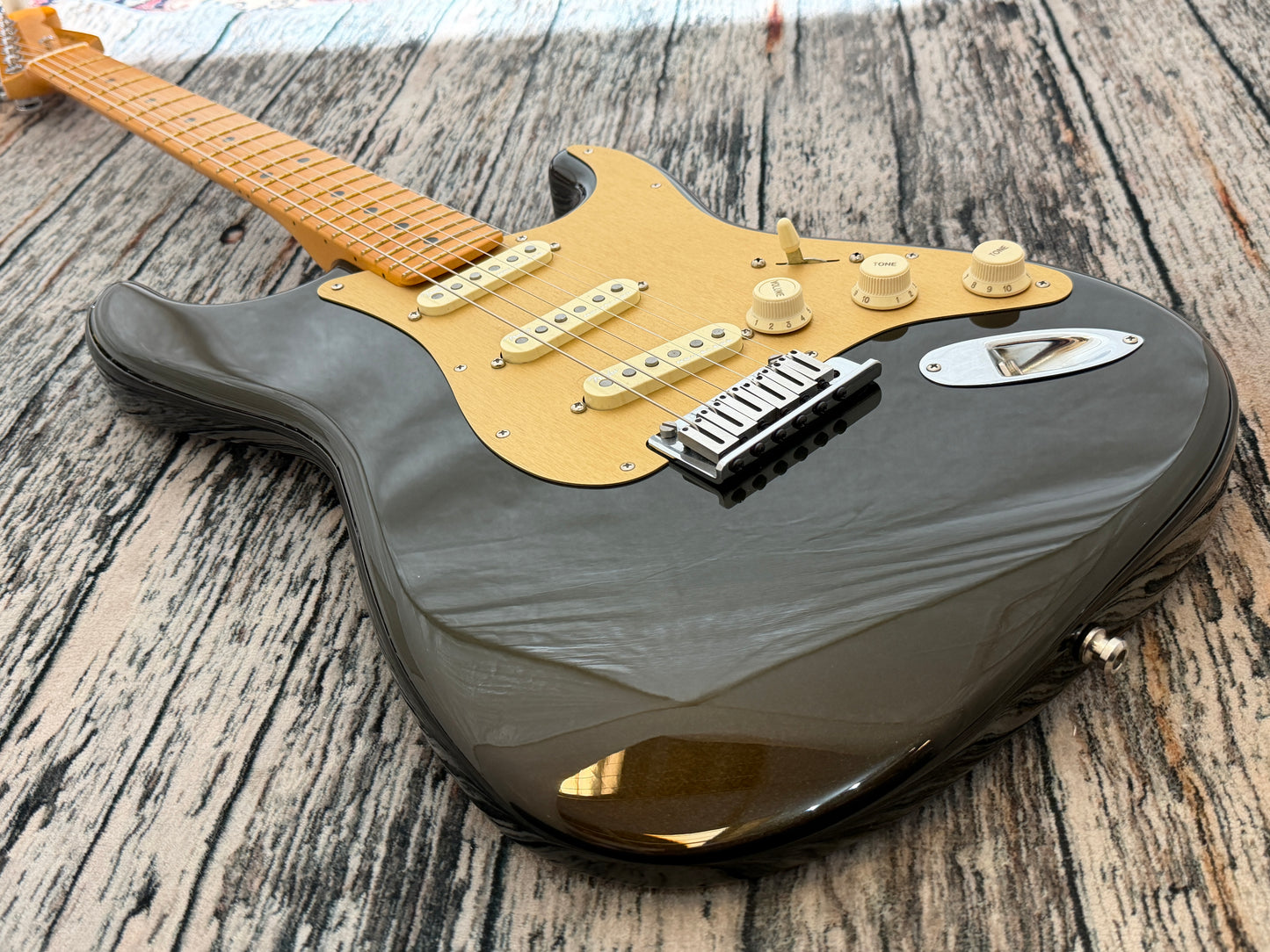 Fender USA American Ultra Stratocaster - Texas Tea - 2021