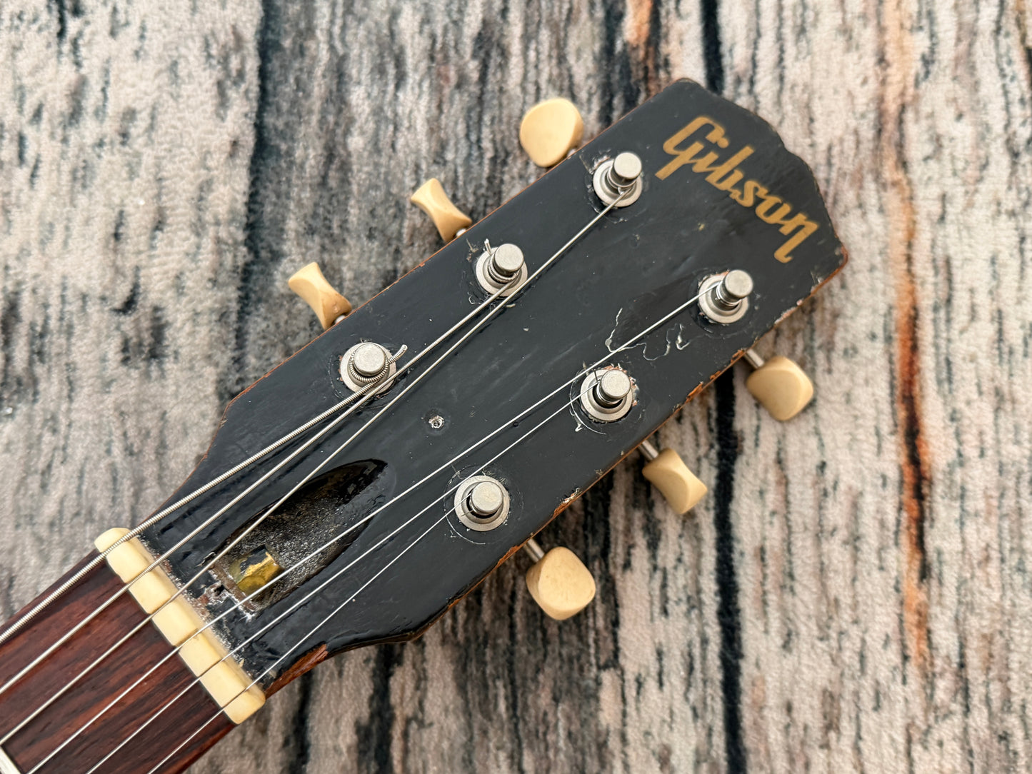 Gibson Melody Maker D "SG" 1967 - restoration