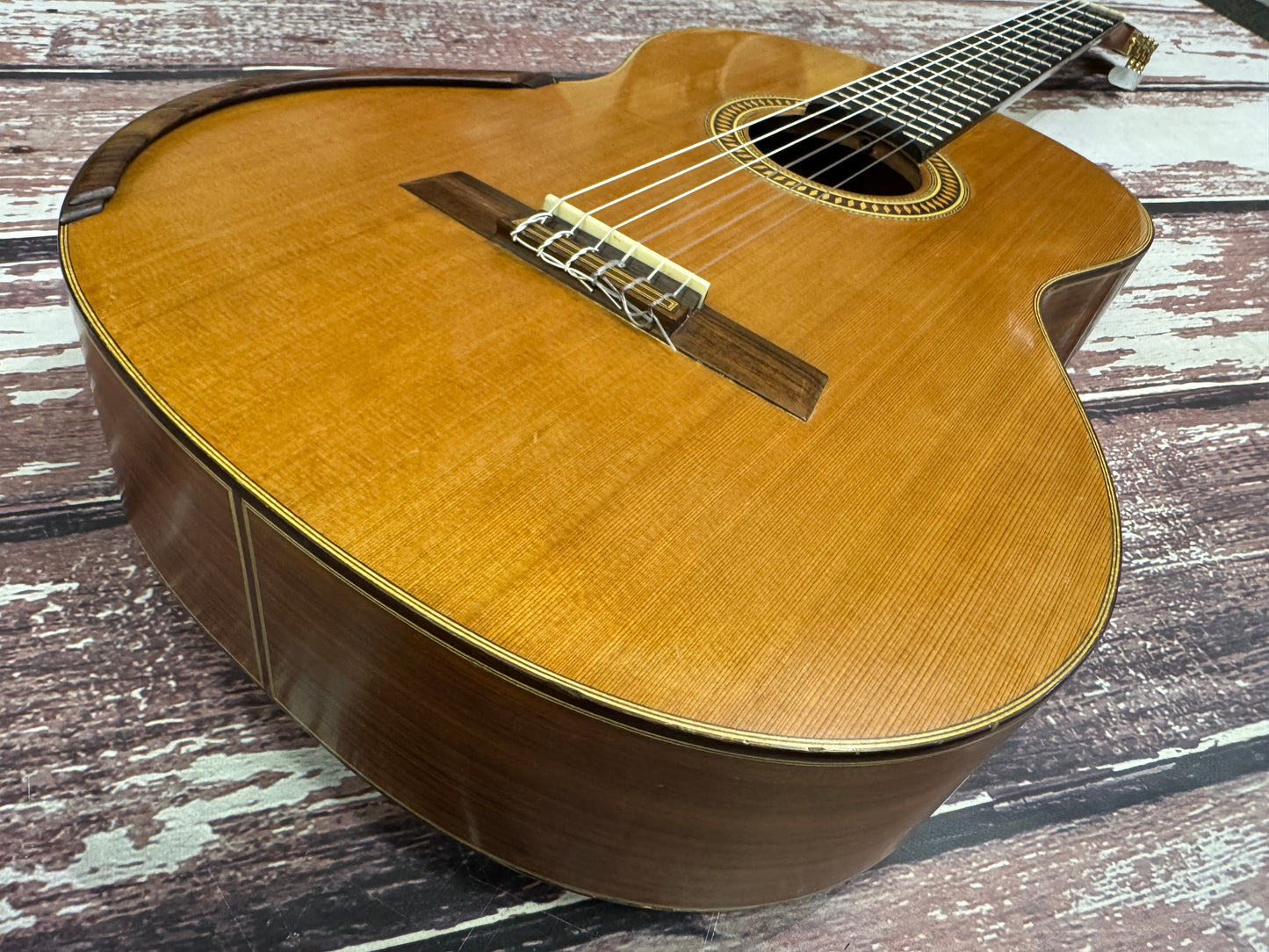 Allan Yulong Guo "Greg Smallman" style lattice Classical AC36