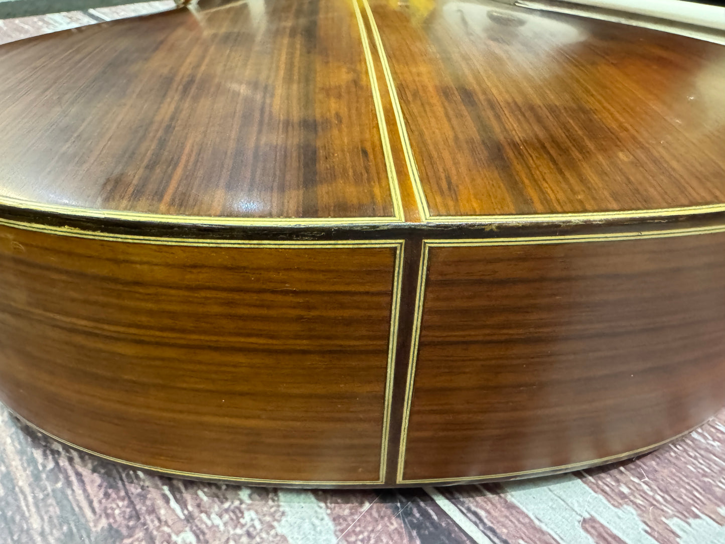 Allan Yulong Guo "Greg Smallman" style lattice Classical AC36