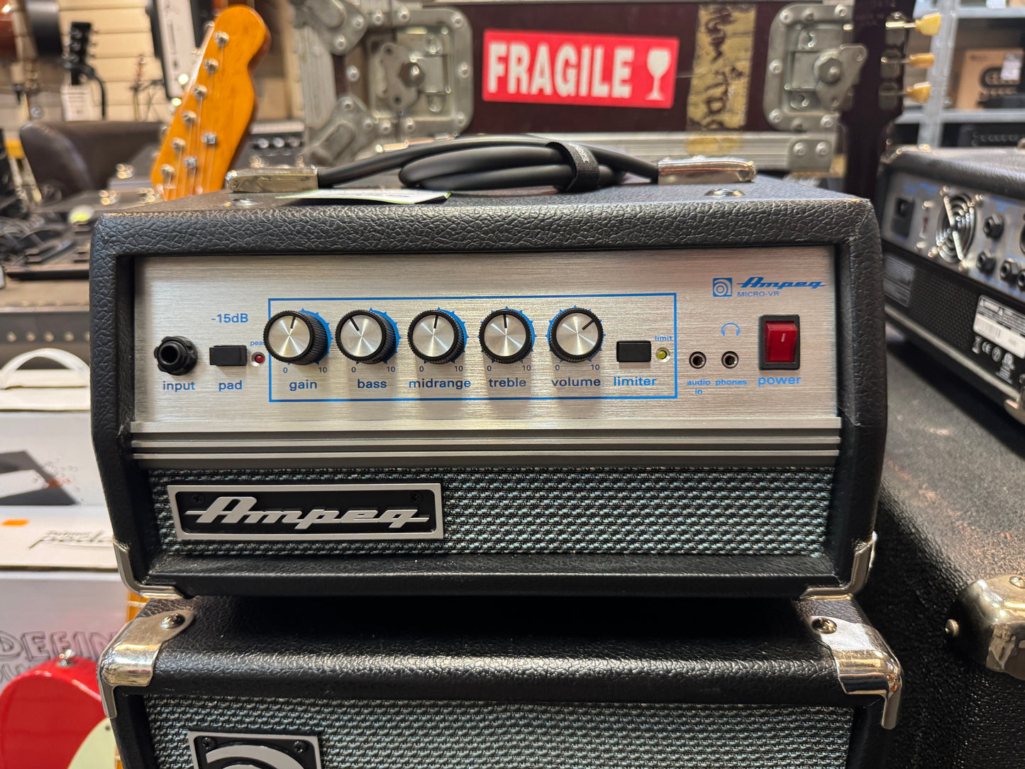 Ampeg Micro VR 200w head & SVT210 cab **COLLECTION ONLY**