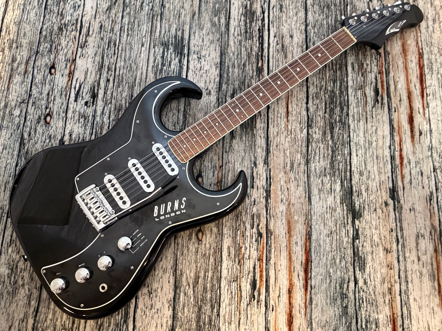 Burns Bison Series "Black" Bison 6 string '62 reissue & croc case