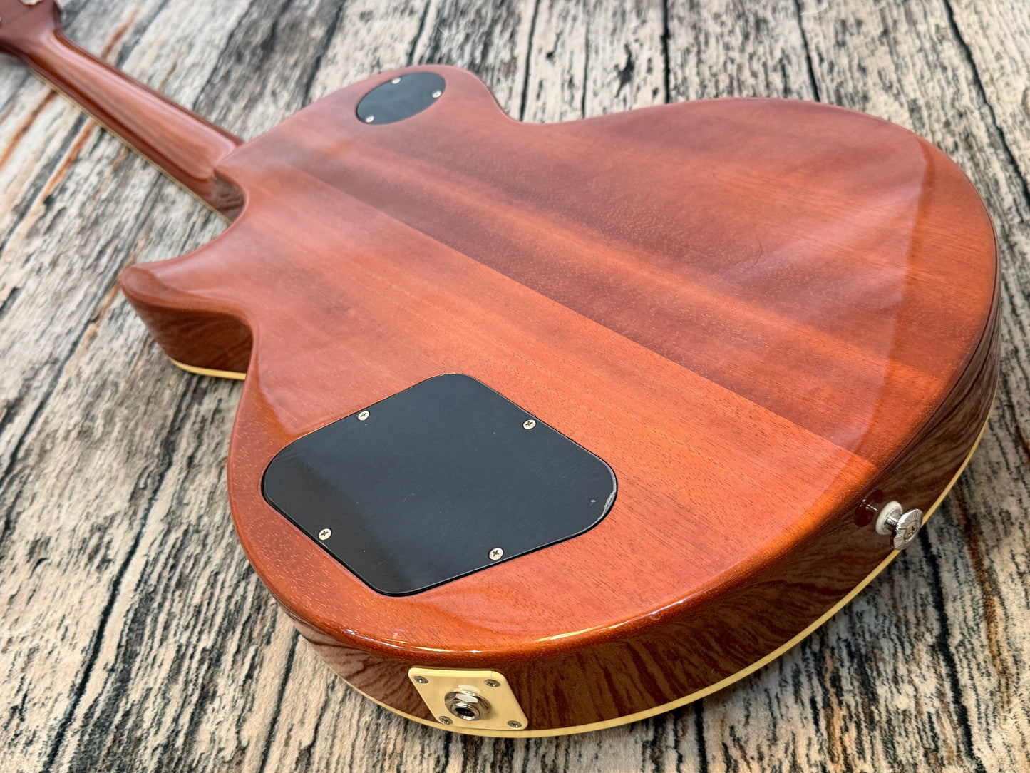 Tokai Japan - Love Rock Flame top 2016