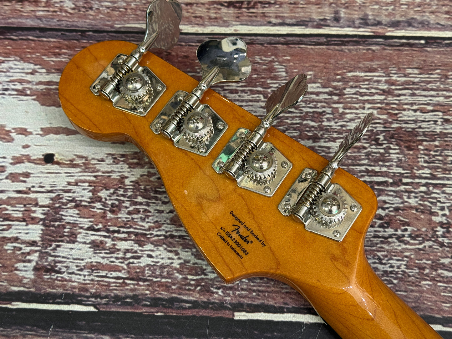 Squier Classic Vibe 70's P-Bass Walnut