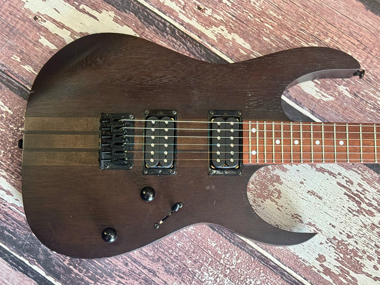 Ibanez RGRT421 Thru neck Walnut flat finish