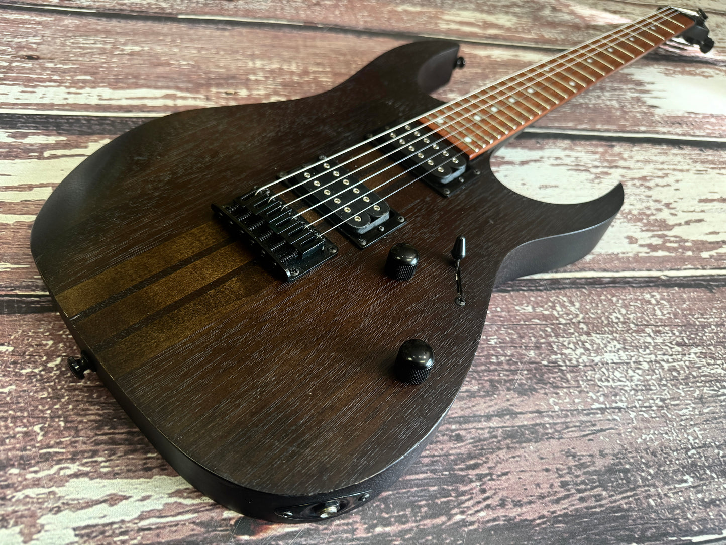 Ibanez RGRT421 Thru neck Walnut flat finish