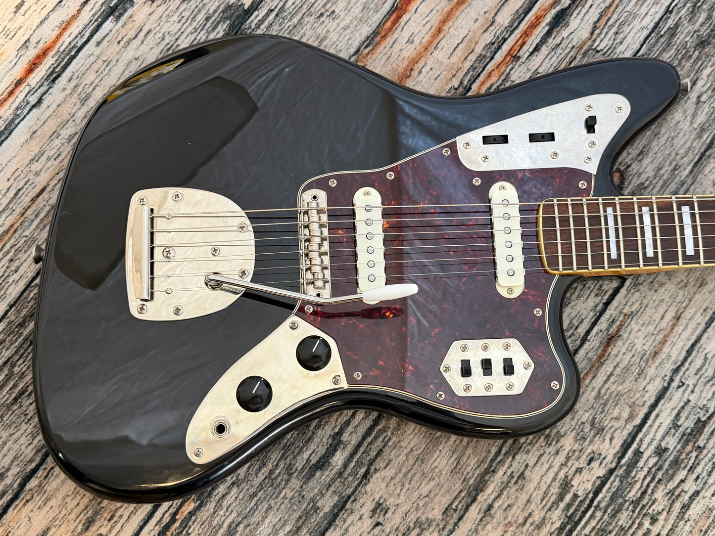 Squier Classic Vibe 70's Jaguar