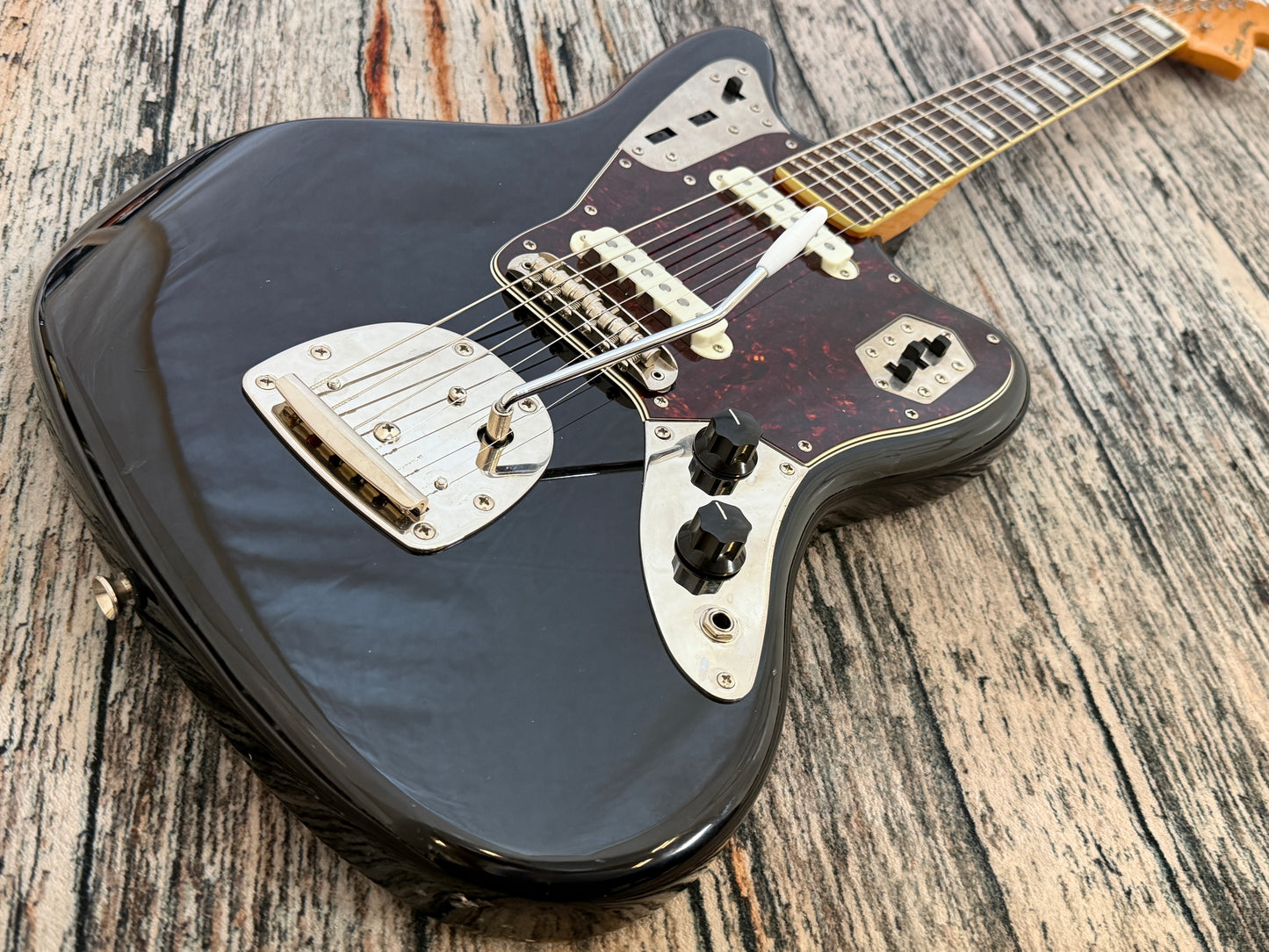 Squier Classic Vibe 70's Jaguar