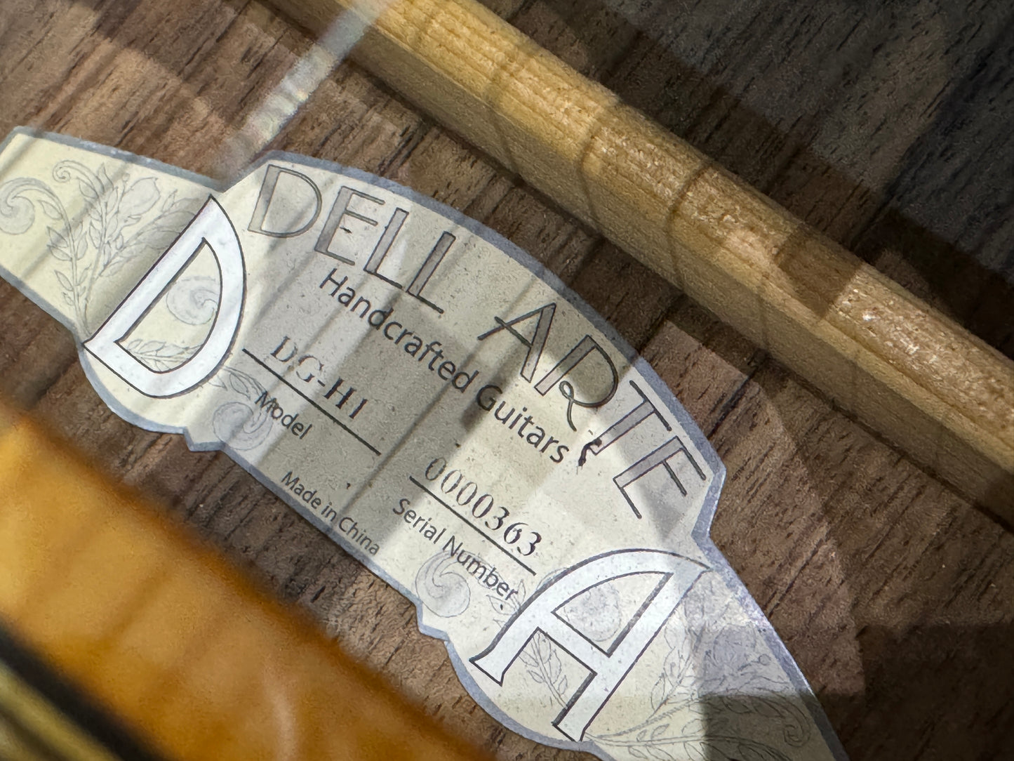 Dell Arte DG-H1 gypsy Jazz guitar