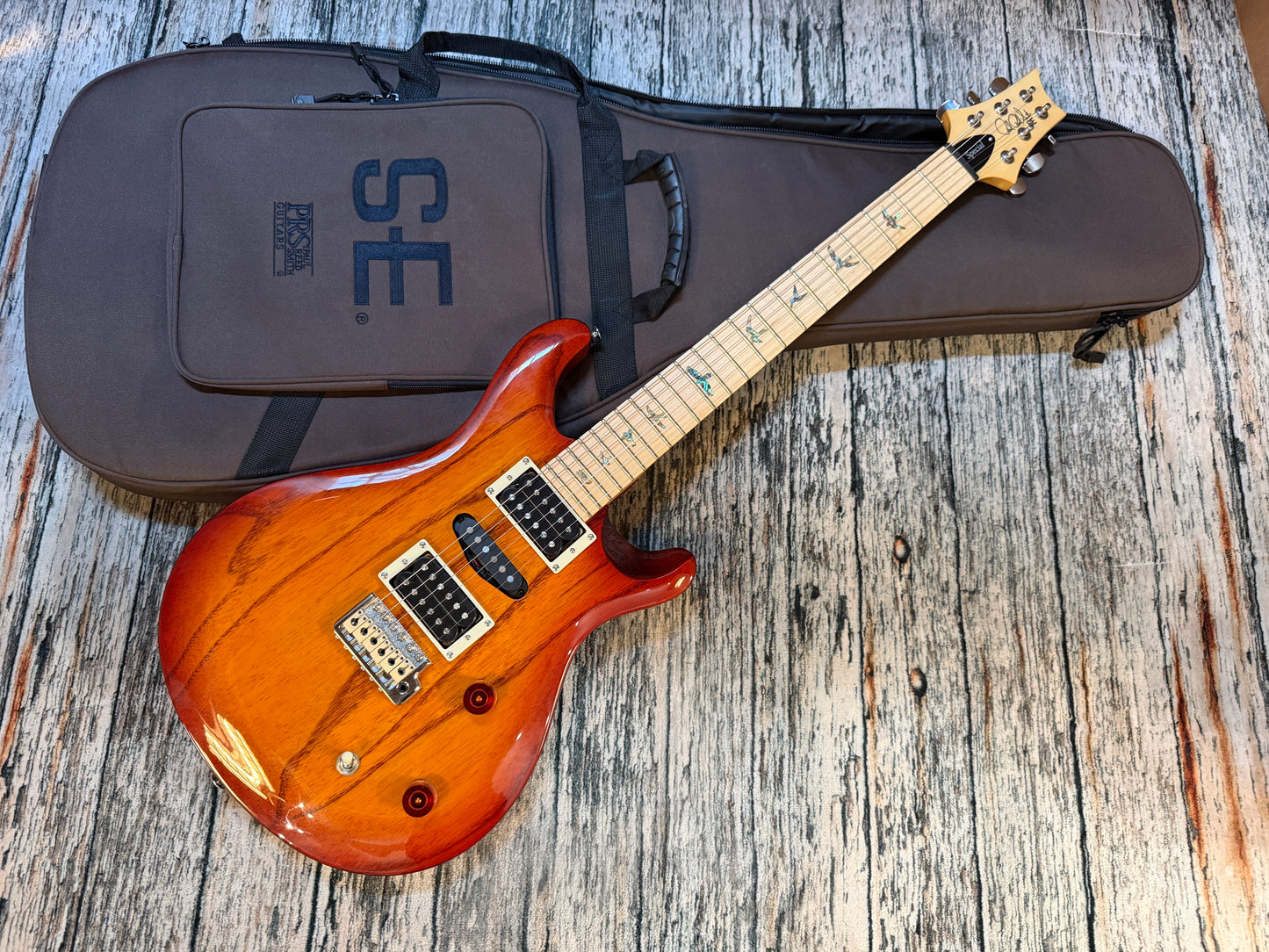 PRS SE Swamp Ash Special Vintage Sunburst