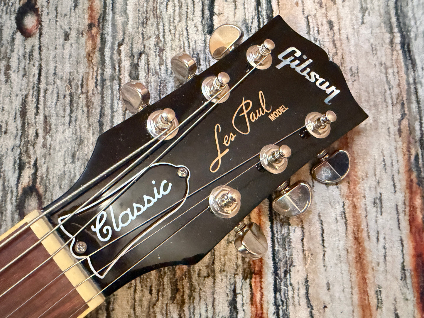 Gibson Les Paul Classic 2021 Honeyburst 1960s neck