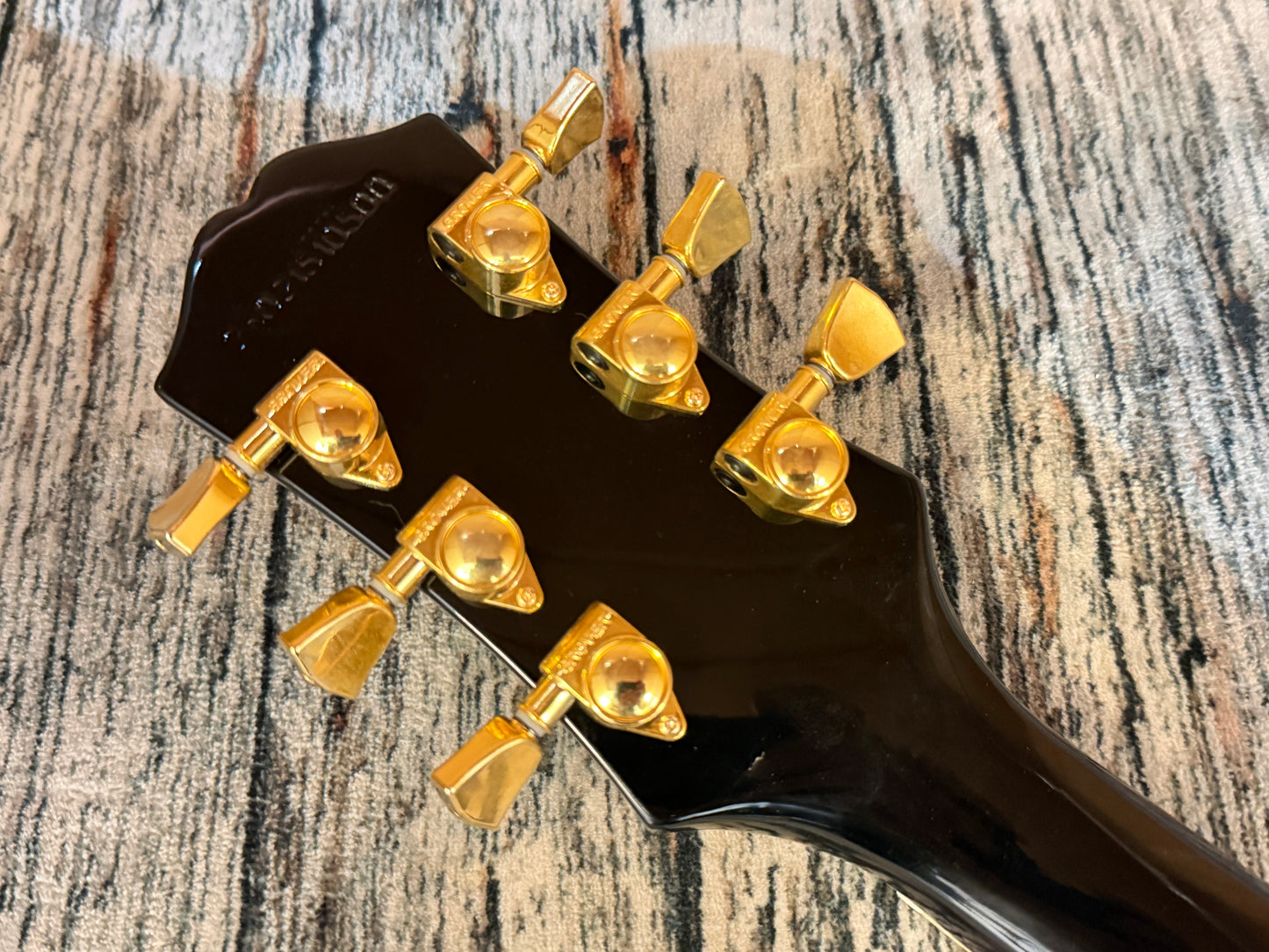 Epiphone Lucille with case - 2025