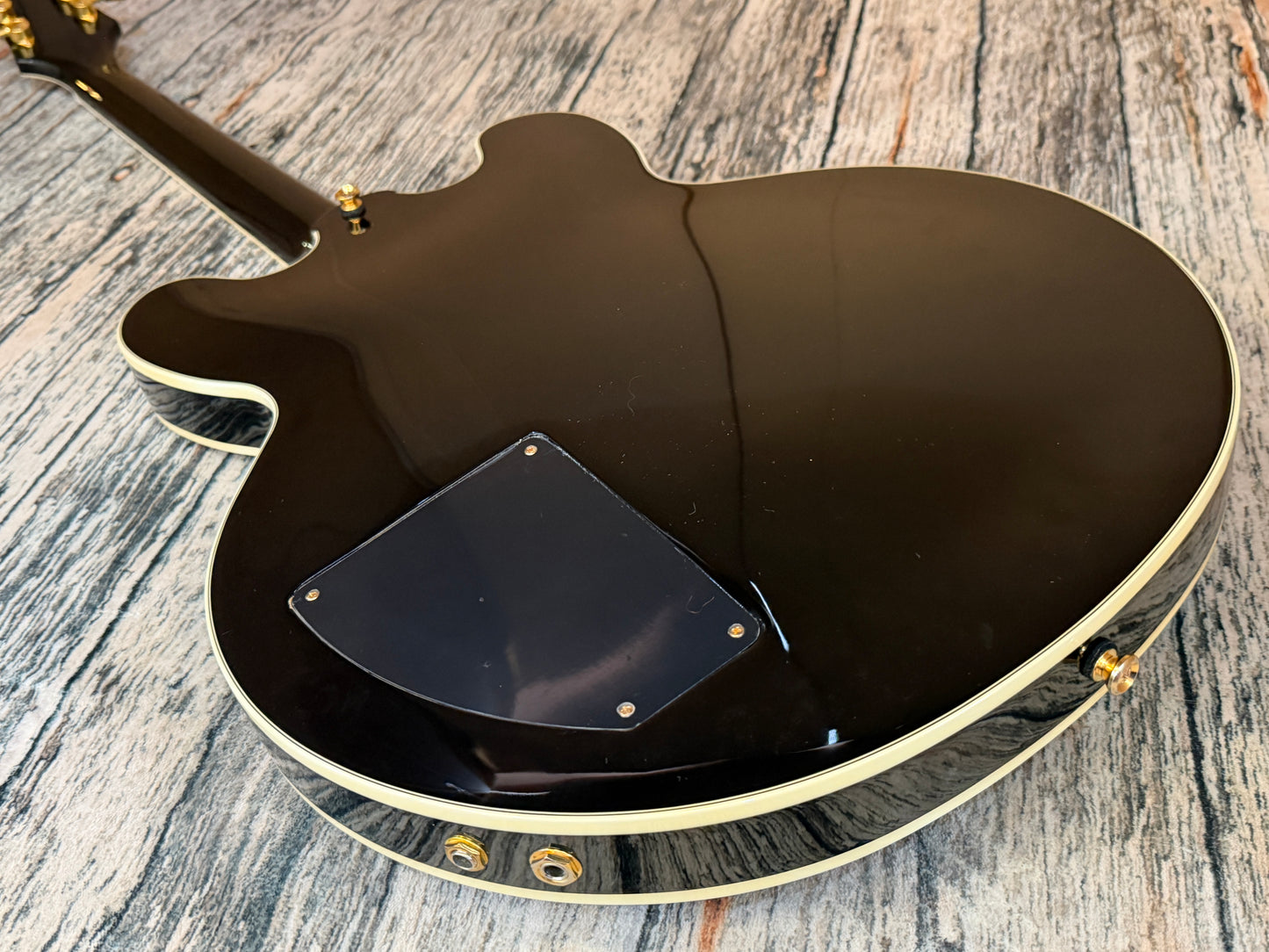 Epiphone Lucille with case - 2025
