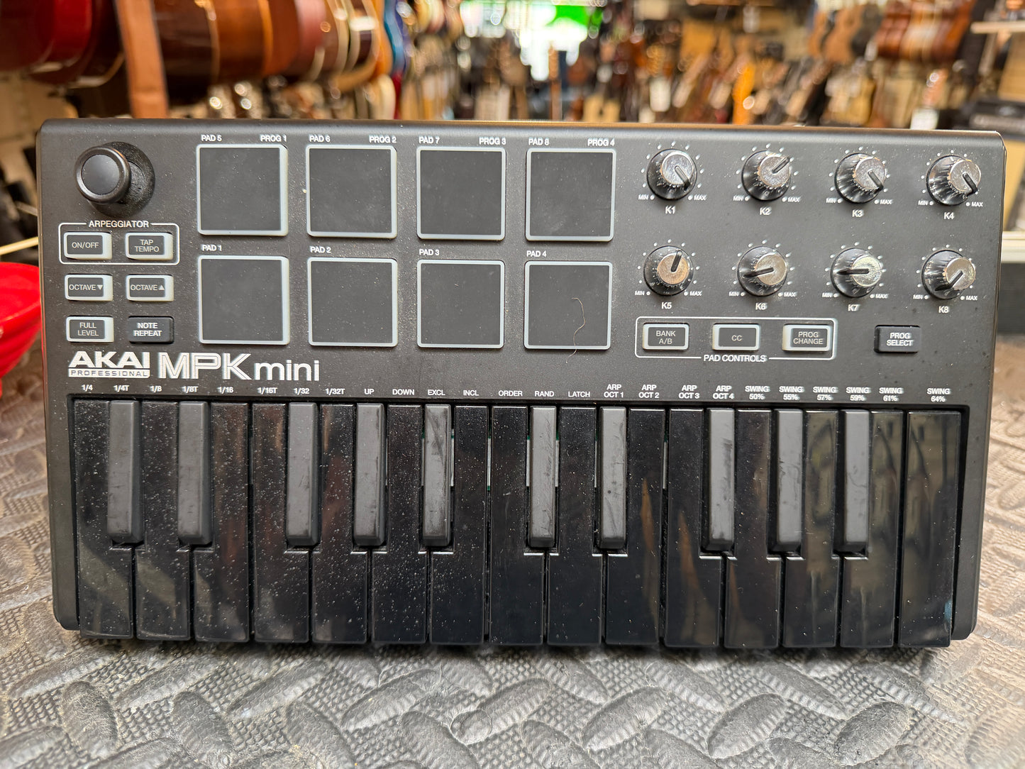 Akai MPK Mini MKII Black (Pre-owned)