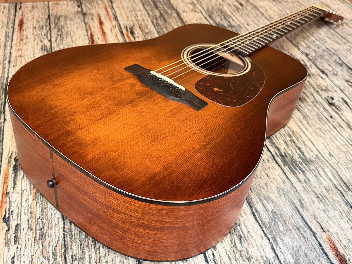 Eastman E1D CLA All solid Dreadnought acoustic & bag
