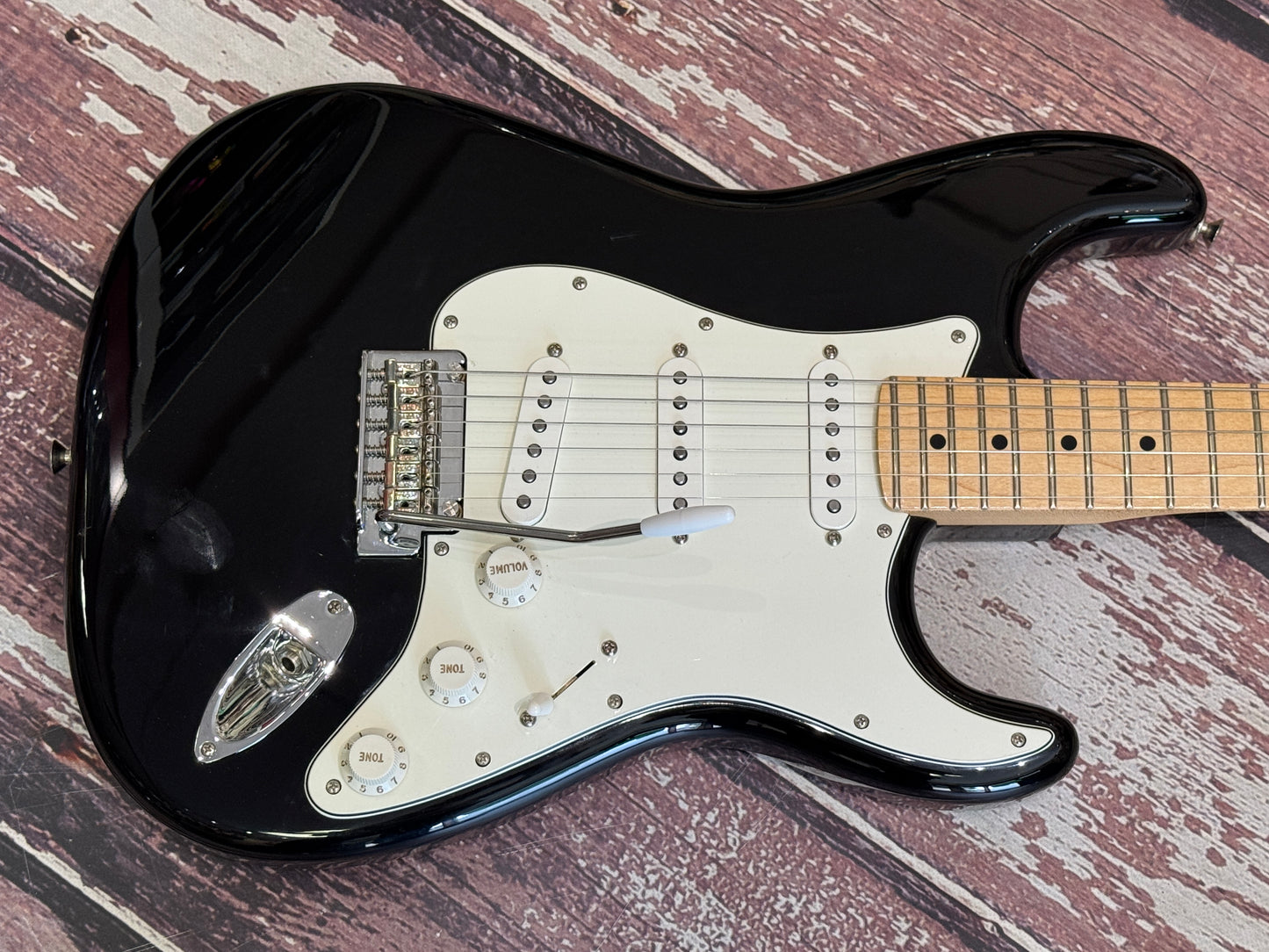 Fender Standard Stratocaster 75th anniversary Mexican made